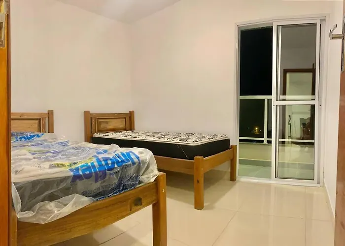 Cobertura próxima a praia com vista pro mar em Ubatuba